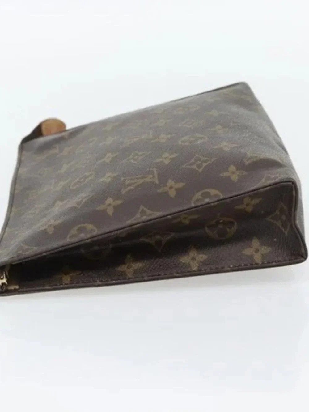 LOUIS VUITTON Monogram Poche Toilette 26 Pouch M47542 LV Auth 180910